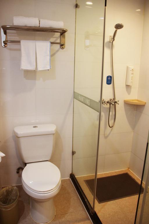 Hanting Express Hangzhou East Railway Station North Qiutao Road Room photo